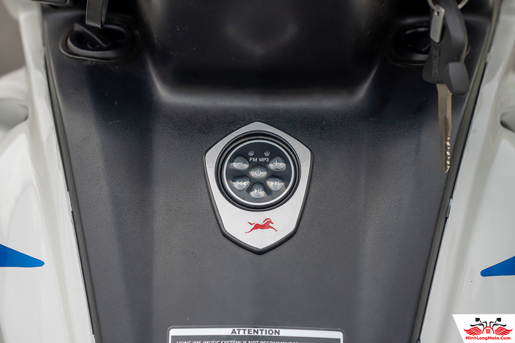 TVS ROCKZ 125 giá bán thông số kỹ thuật và đánh giá chi tiết mới nhất 13