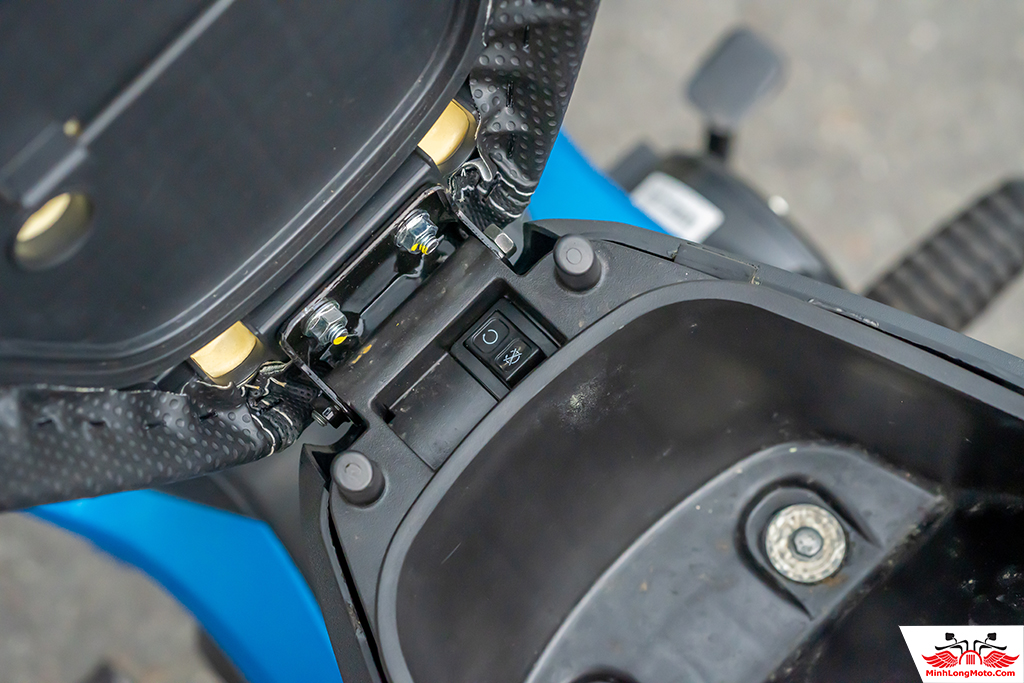 TVS ROCKZ 125 giá bán thông số kỹ thuật và đánh giá chi tiết mới nhất 16