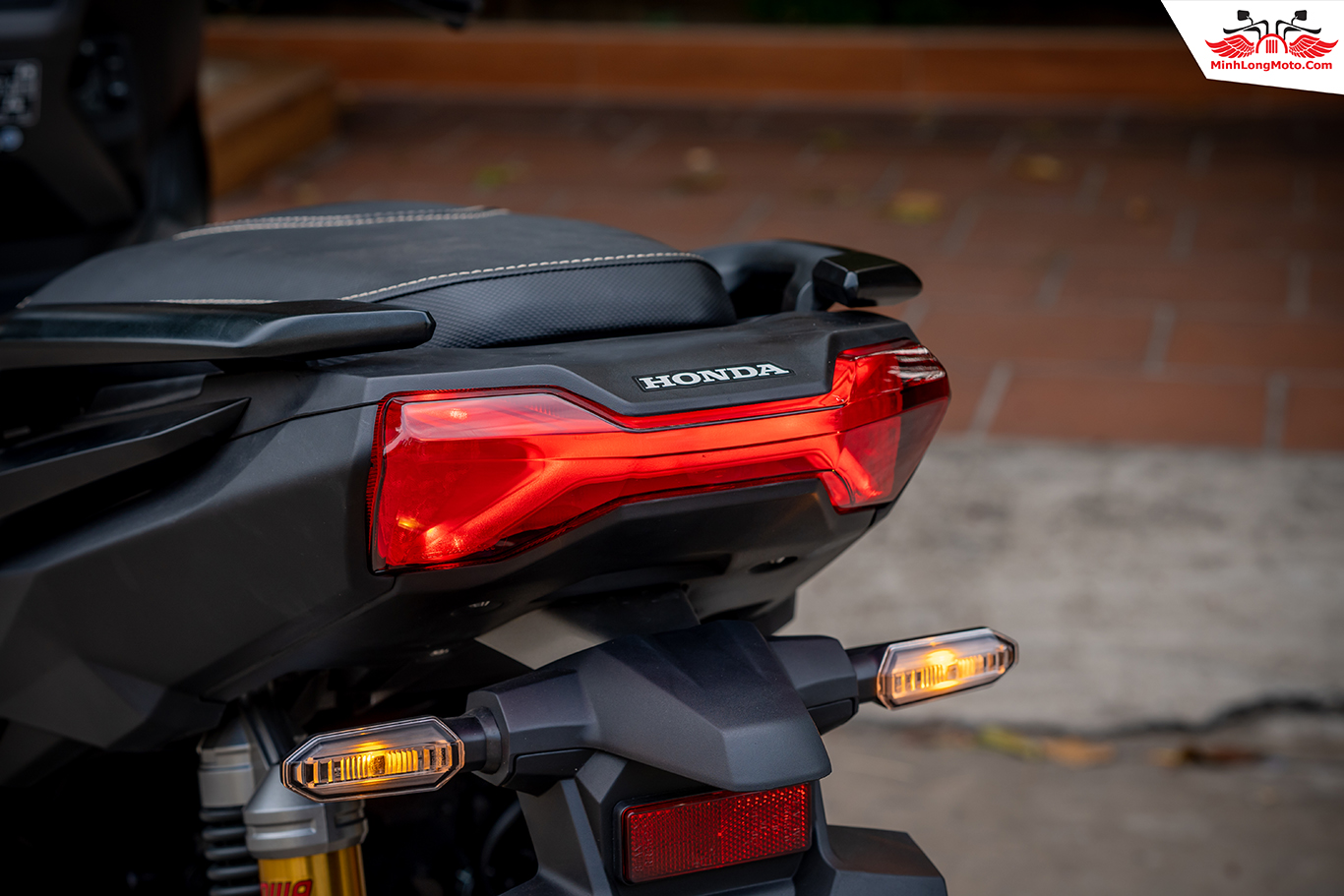 HONDA ADV 160 giá bán thông số kỹ thuật và đánh giá chi tiết mới nhất 13