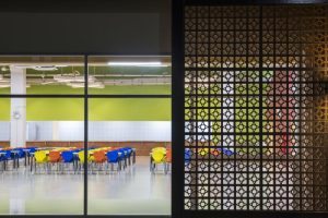 Căng-tin ở Việt Nam lên báo ngoại vì vừa đẹp vừa tiết kiệm năng lượng 17