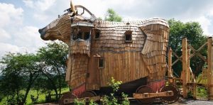 Những ngôi nhà ngộ nghĩnh có hình dáng giống động vật 29