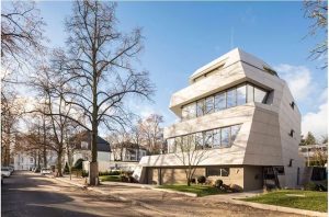 Kiến trúc lạ mắt của ngôi biệt thự nằm giữa phố Berlin 3