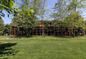 Ngôi nhà "không tường" độc đáo ở Ý 2