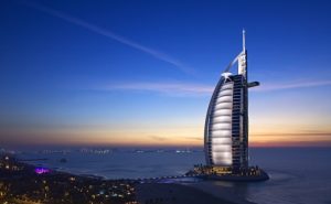 "Mục sở thị" khách sạn dát vàng sáng bóng ở Dubai 11