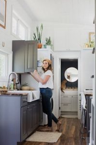 Không gian sống lãng mạn vỏn vẹn 28m2 của đôi vợ chồng trẻ 9