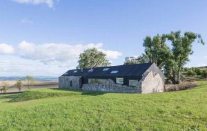 Thú vị ngôi nhà năng lượng mặt trời được khôi phục từ tàn tích của thế kỷ 18 10