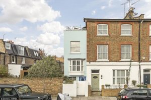 Căn nhà siêu mỏng, siêu nhỏ có giá "trên trời" 8