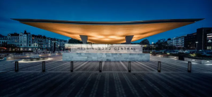 Khi “dơi khổng lồ” trở thành kiến trúc nhà cho thuê xe đạp 34