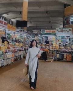 Bỏ túi kinh nghiệm đi chợ đêm Đà Lạt: Ăn gì và chơi gì hấp dẫn nhất? 9