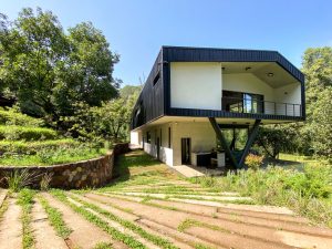 Ngôi nhà thân thiện với môi trường, sử dụng năng lượng sạch 5