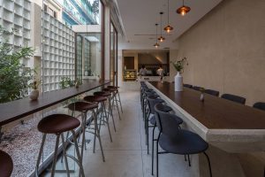 Độc đáo ngôi nhà phố kết hợp quán cà phê Danshari 6