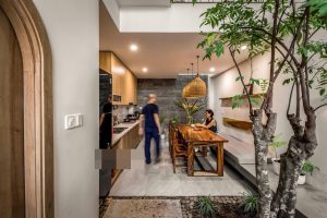 Ngôi nhà mang yếu tố nghỉ dưỡng ở TP.HCM, không cần mở máy lạnh vẫn mát mẻ 12