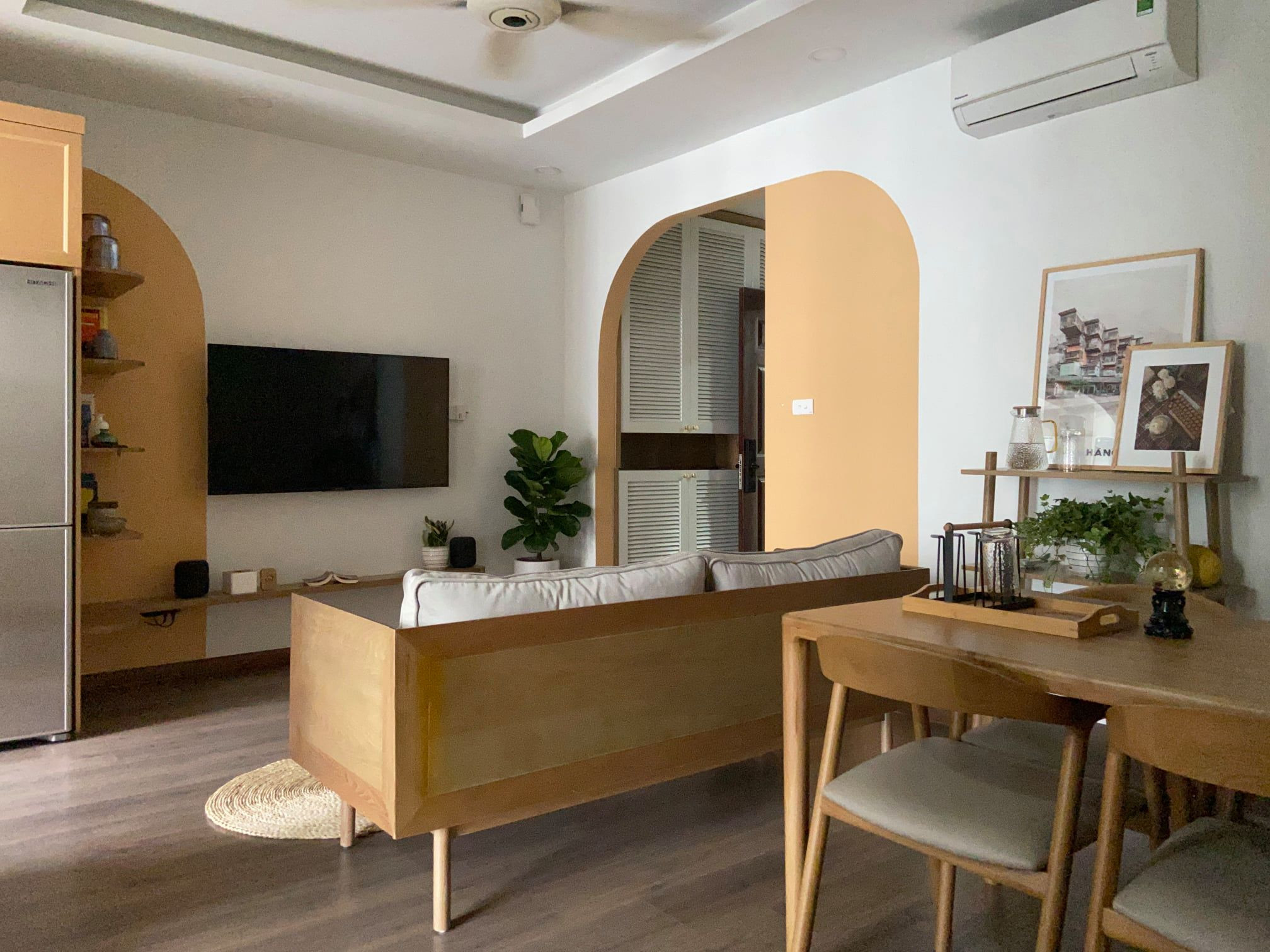 Căn hộ pha trộn nhiều phong cách mang cảm xúc dạt dào, không gian sống mê hoặc 1