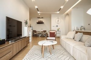 : Cảm nhận nhẹ nhàng từ căn hộ thoáng đãng với gam màu be nhạt 54