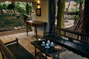 "Ngôi nhà gỗ tái chế độc đáo của cặp đôi trung niên ở Hòa Bình" 74