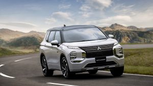 Mitsubishi Outlander PHEV 2024: Hiệu suất cao và đa tính năng cho trải nghiệm lái xe hoàn hảo 7