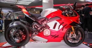 Ducati Panigale V4 R 2023 chính thức xuất hiện tại Việt Nam với mức giá dưới 2 tỷ đồng 11