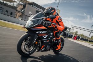 KTM RC 200 2024 - Chiếc xe hoàn hảo dành cho người mới chinh phục thế giới PKL 15