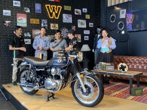 Kawasaki W800 2023: Sự kết hợp độc đáo giữa kiểu dáng cổ điển và công nghệ hiện đại 9