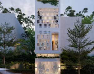 Nhà phố 3 tầng thiết kế thông minh tận dụng ánh sáng và gió tự nhiên 2