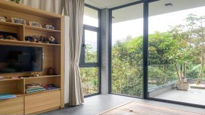 Thiết kế hiện đại với tầm nhìn hoàn hảo tại ngôi nhà 2 tầng giao hòa với thiên nhiên 25