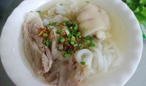 12 quán bánh canh giò heo ngon hấp dẫn nhất Sài Gòn, giá cả phải chăng 5