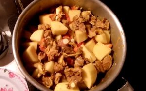 - Bí quyết nấu thịt trâu hầm và thịt trâu sốt vang thơm ngonực chất, mềm ngon 6