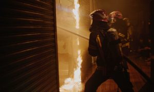 "Hậu trường phim nghề cứu hỏa 'Đi về phía lửa' hé lộ những bí mật đầy kịch tính" 13