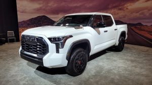 Toyota Tundra 2024: Cạnh tranh đỉnh cao với siêu bán tải Ford F-150 9