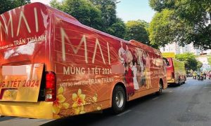 Trấn Thành bị phát hiện vi phạm luật quảng cáo trong phim Tết 28