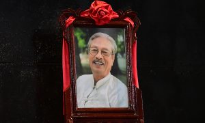 Gia đình và đồng nghiệp tiễn đưa đạo diễn của "Biệt động Sài Gòn" 19