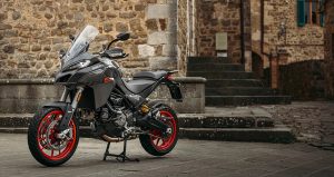 "Đánh giá công nghệ tiên tiến trên Ducati Streetfighter V4 SP và Multistrada V2 S" 37