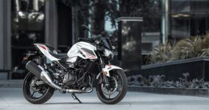 "Kawasaki Z400 2023: Bộ cánh mới hút mắt, sẵn sàng đấu đá với Yamaha MT-03" 10