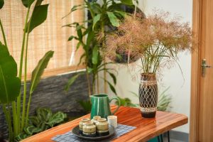 Bữa ăn thư giãn giữa không gian xanh ngát của ngôi nhà trong ngõ 39