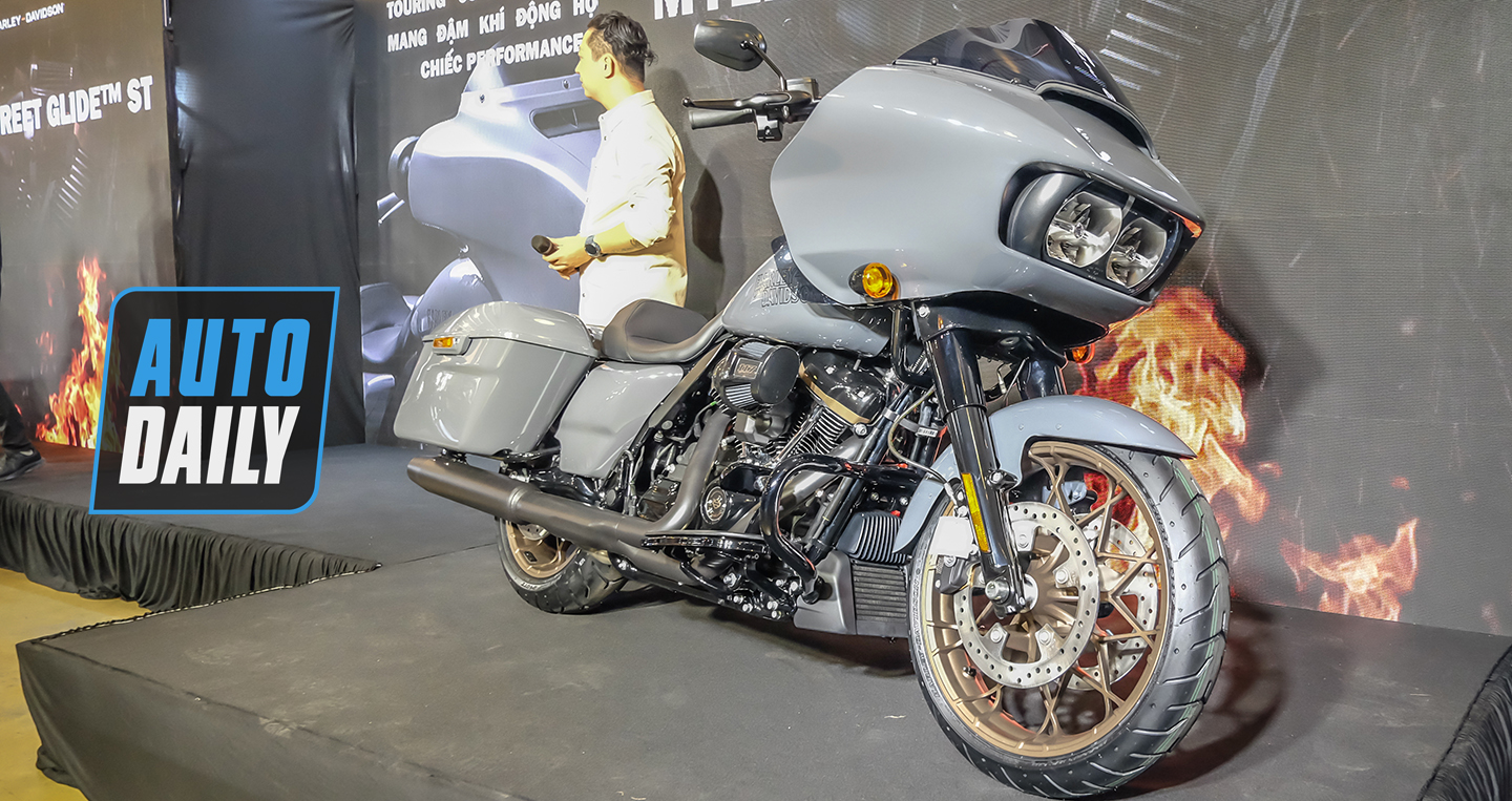 Harley-Davidson Road Glide ST 2022 mang phong cách thiết kế West Coast 1