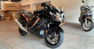 "Xe Suzuki Hayabusa 2022, phiên bản 'Thần Gió', chính thức ra mắt thị trường Việt Nam" 4