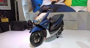 "Những mẫu xe máy mới sẽ xuất hiện trên thị trường Việt Nam trong năm 2023" 62