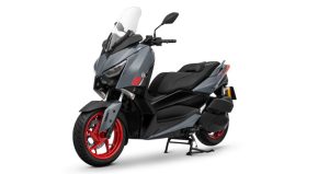 Yamaha X-Max 300 2022 cực ngầu với phiên bản thể thao SP, giá hơn 6.000 USD 11