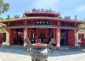 Khám phá Lăng Ông Bà Chiểu: Di sản cổ kính và yên bình tại Sài Gòn 5