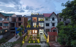 Nhà mái bằng lộng lẫy sau 14 năm vắng bóng 3