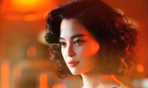 "Từ 'gái xấu' đến diễn viên nổi tiếng sau khi tham gia phim Vương Gia Vệ" 13