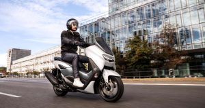 Yamaha XMax và NMax 2022 ra mắt: Nâng cấp thiết kế, giữ nguyên động cơ 2