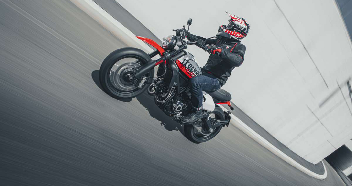 "Giá và thông số kỹ thuật Ducati Scrambler Urban Motard 2022 tại Việt Nam" 1