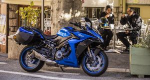 "Suzuki GSX-S1000GT 2022: Đối thủ đáng gờm của Kawasaki Ninja 1000SX" 11
