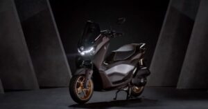 **Xe ga cao cấp Yamaha giá phải chăng khuấy đảo thị trường Việt Nam: Cháy hàng chỉ sau 40 phút mở bán** 16