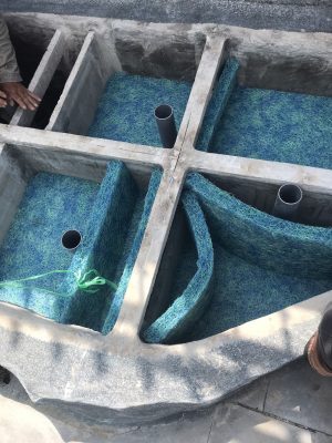 Jmat giúp lọc cặn bẩn, phân hủy mùn bã hữu cơ trong hồ Koi